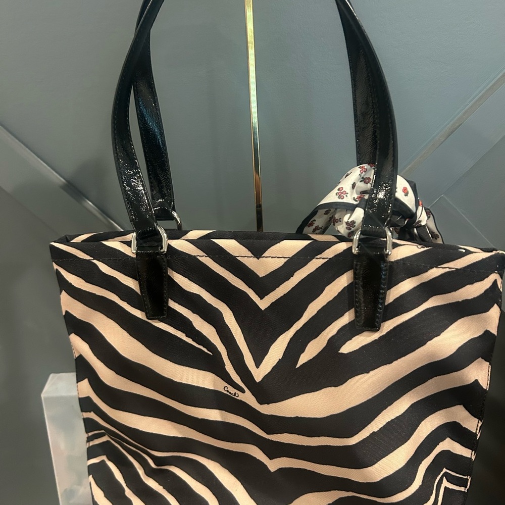 Coach Stylish Zebra-Print Tote Bag with Scarf Accent - Picture 2 of 4